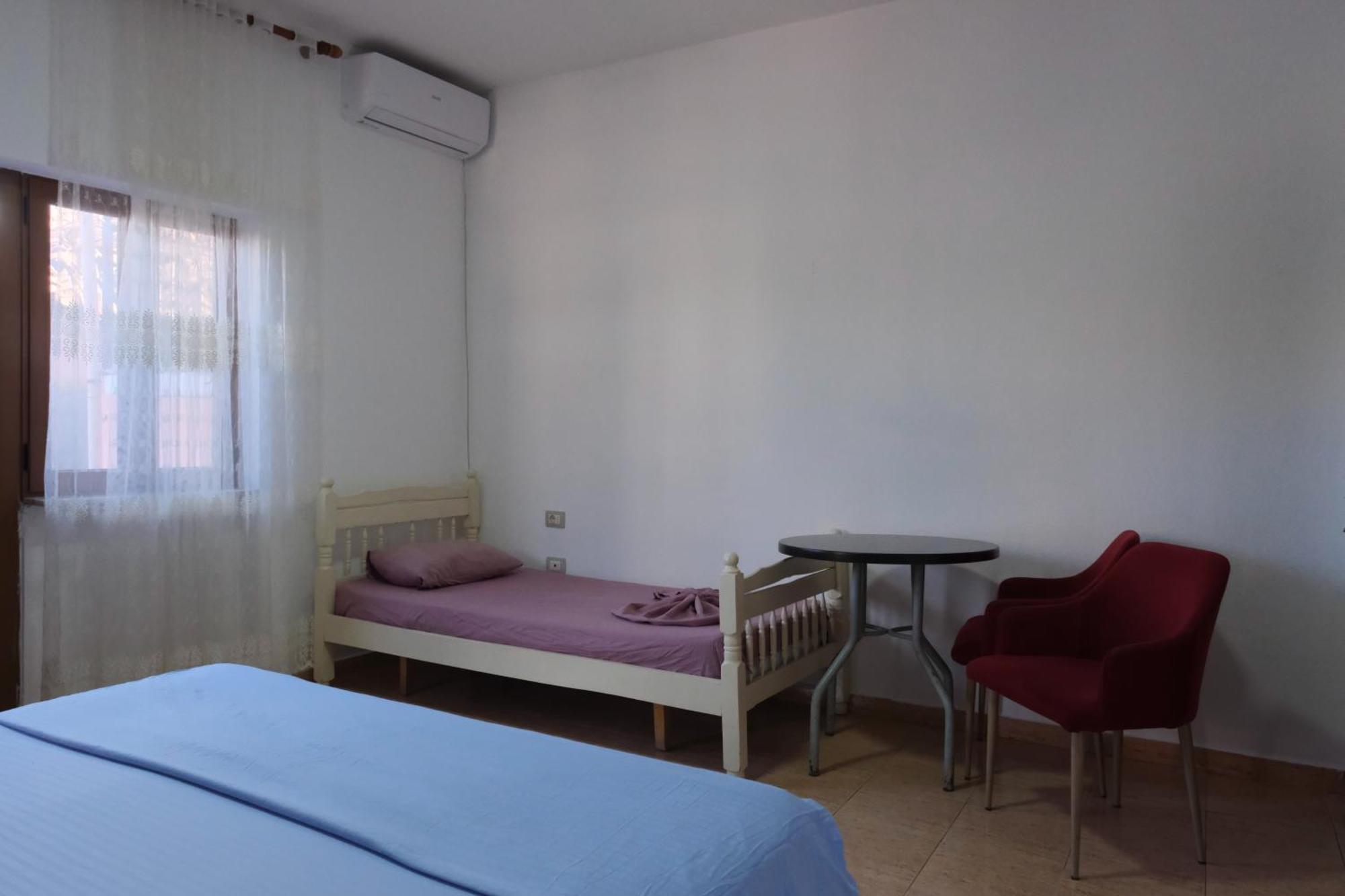 My Hostel - Privates And Dorms Shkoder Exterior photo